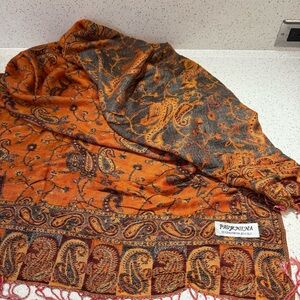 Pashmina and silk Paisley Orange and Gray Scarf